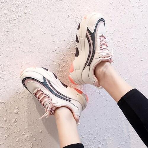 Spring women sneakers luminous color matching fashion non-slip shock absorption comfortable casual wild trend women shoes U21-24