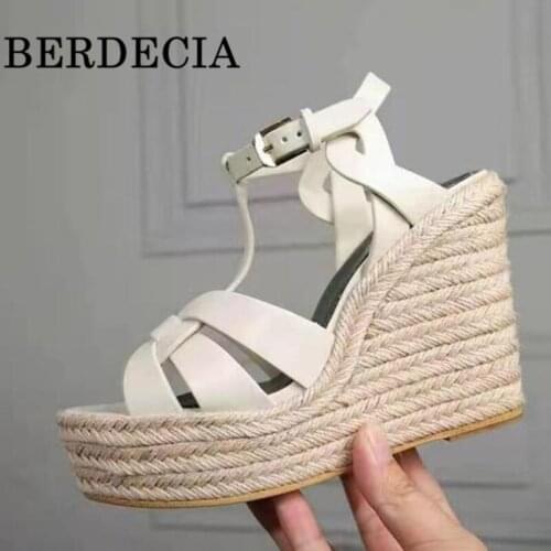 Cross Tie Fashion Leather Buckle Sandals High Heel Wedges Peep Toe Berdecia Designer Party Outdoor Shoes Summer Woman Pumps