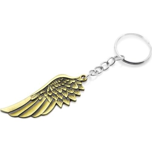 Vintage cool punk Metal Angel Wing keychain retro unique alloy Feather pendant Key ring chain charm keyring trinket Men Gift