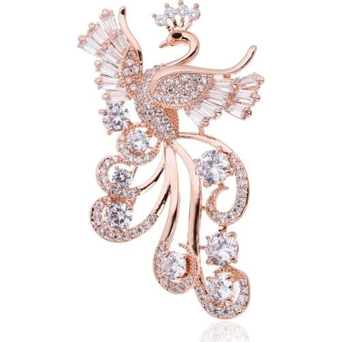 MADALENA SARARA AAAA Zircon And Crystal Inlaid Pearl Brooch Gol Plated Copper Peacock Style Fine Brooch Pin For Women Jewelry