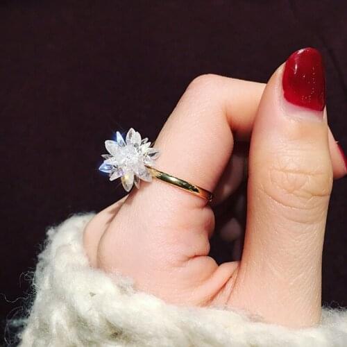 WYJZY Individual Snowflake Crystal Open Ring Ladies Exquisite Decorative Jewelry Unique Party Ring