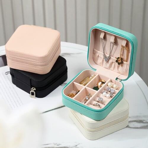 2021 New Jewelry Box Display Portable Leather Jewelry Box Large Space Jewelry Case Boxes Gift Box Ring Earring Organizer Case