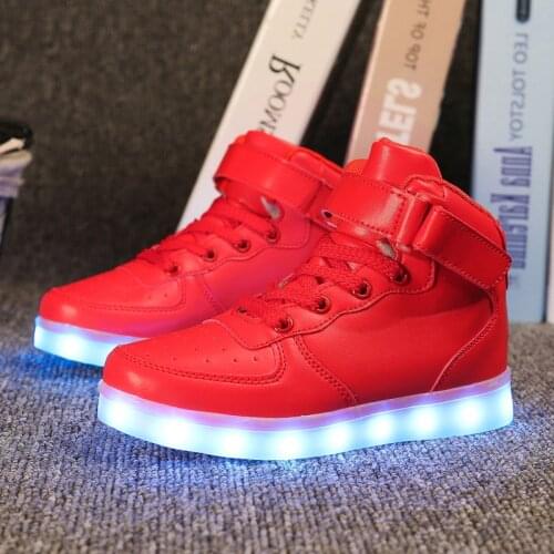 2021 Size 25-37 Luminous Sneakers for Children Shoes Light Up Slippers for Kids Boys Running Sneakers Baby Casual Non-slip Shoes