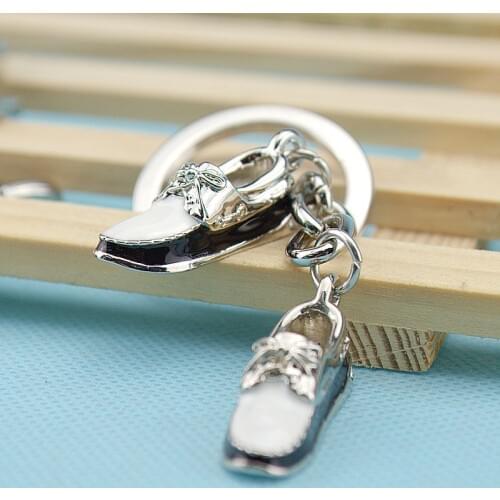 Keychain Boyfriend Gift Cute Sneaker Keychain Spirited Away Christmas Jewelry Fashion Mini Shoes Key Chain Pom Pom