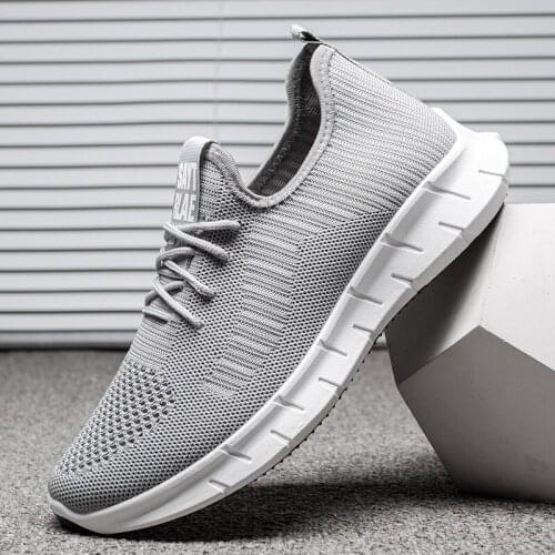 2021 Summer Sneakers Mens New Knitted Mens Casual Shoes Trend Running Shoes Mens Korean Walking Shoes Men Breathable Massage
