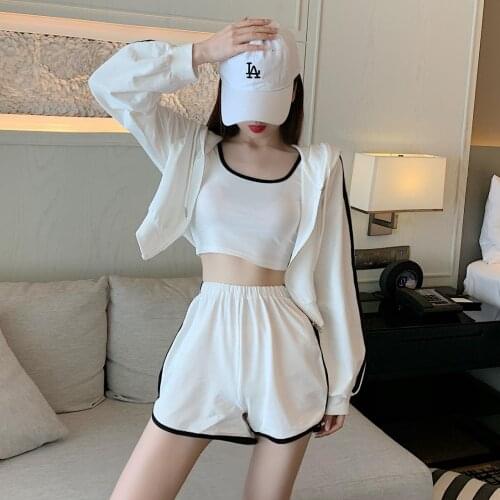 Make firm offers zipper hooded women shorts coat + condole belt vest + three wide-legged pants suit