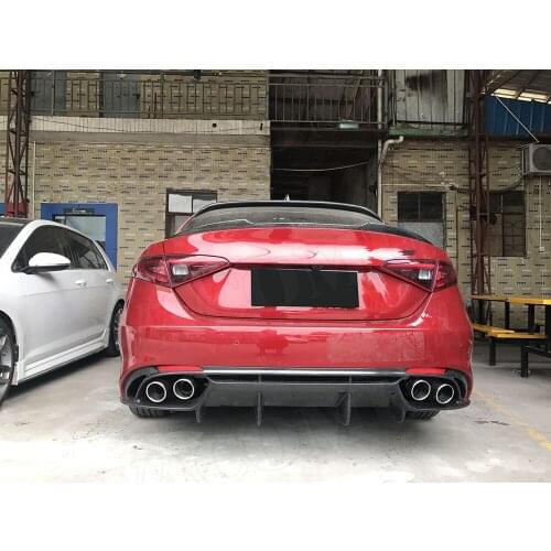 Carbon Fiber Rear Bumper Diffuser Lip Spoiler Bumper Guard for Alfa Romeo Giulia Sport Car Body Kit 2017 2018 2019