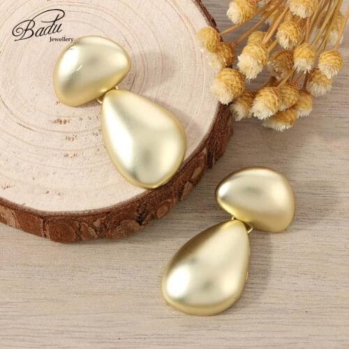 Badu Fashion Gold Women Drop Earrings 2019 Minimalist Metal Mushroom Glossy Punk Pendant Earrings Jewelry Gift for Girl