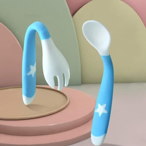 Baby Feeding Tableware Set Portable Baby Bending Fork Spoon Infant Learning To Eat Training Bendable Silicone Food Utensil