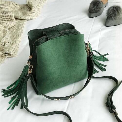 Women Shoulder Bags New Vintage Tassel Bucket Bags High Quality Retro Simple Crossbody Bag Totes