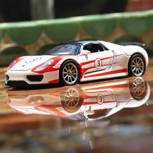 1:32 for Martini Model Alloy Rear-car Light Music Simulation Engine Pull Back Race Car Model Can Open Childrens Toys Boy Toys