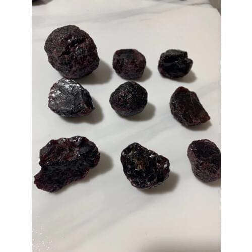 Natural red garnet rough gemstone specimens reiki healing stone for collection
