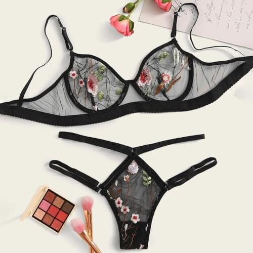 New Womens Underwear Bra Sexy 2 Piece Sexy Embroidered Underwear Set Fashion Thong Underwear Lingerie Flower Lace