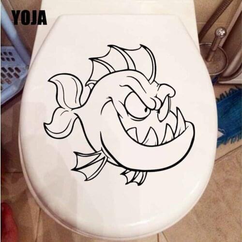YOJA 24.7X23CM Home Decor Piranha Cartoon Funny Angry Fish Wall Sticker Toilet Decal T5-0481