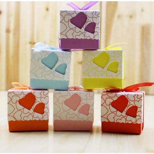 100pcs Love Heart Laser Cut Gift Candy Boxes Wedding Party Favor Candy Bags With Ribbon Decor Boite Bonbons Bapteme Doces Caixa