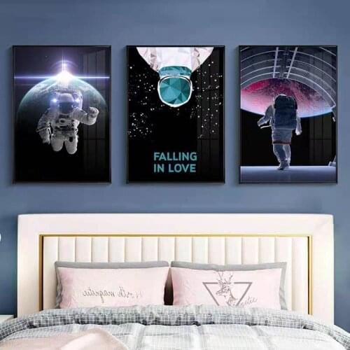 Nordic Space Industrial Style wall Decoration Painting Bedroom Mural Bedside Oil Painting Modern Minimalist Warm Astronaut