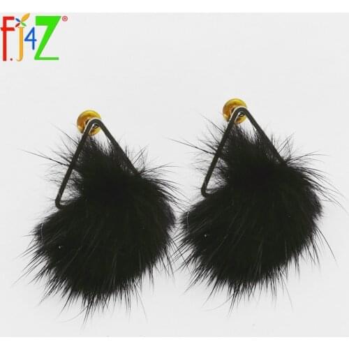 2016 Mink Fur Earrings Fashion Elegant Soft Multi-color Fur Ball Triangle Ear stud Earring For Women Ear Jewelry Bijoux Femme