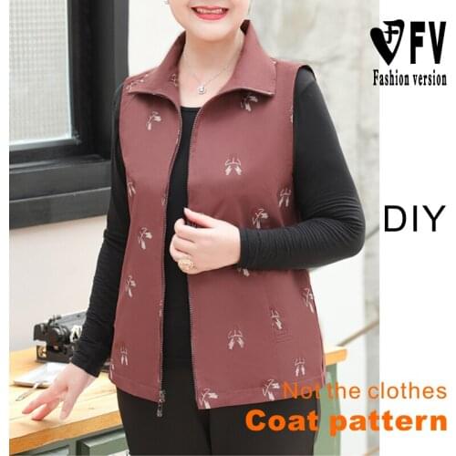 Middle-aged and elderly female soil zipper sleeveless jacket vest clothing cutting drawing 1:1 physical pattern BWT-102