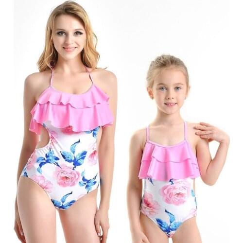 2021 New Summer Mother Daughter Pink Ruffle Swimsuits Family Halter Print Bikini Sets One-piece Beachwear Kids Girls Swimwear
