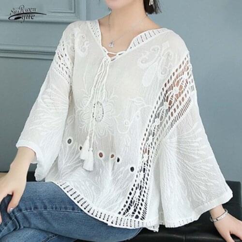Lace top casual and comfortable summer womens top pure white knitted hollow and top 2021 print womens Blusas 5739