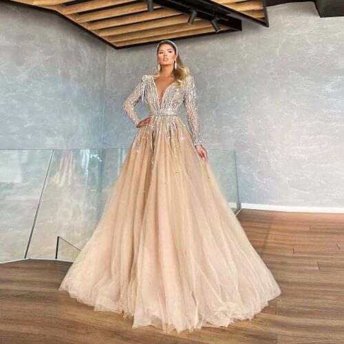 Champagne Fashion Elegant Evening Dress Deep V-Neck Tulle Floor Length A-Line Applique Beadings Ball Gown Arabic Prom Dress
