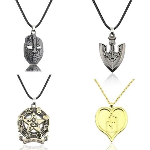 Anime JoJos Bizarre Adventure Cosplay Necklace New Kujo Jotaro Dio Brando Keychain Metal Pendant Chain Prop Jewelry Accessories