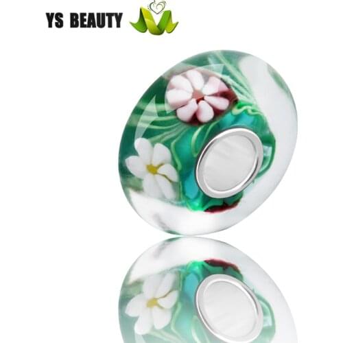 Colored decals with large holes, beads of glass, Murano glass beads are suitable for charm girl bracelets, festive small gifts