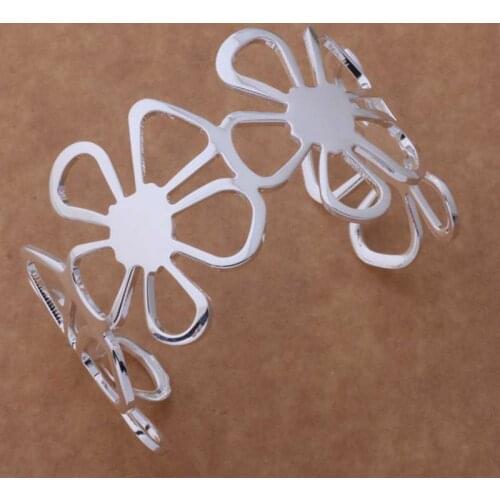 Classic Design Silver Plated Flower Bracelets for Women Elegant Hollow Out Big Flower Wide Bracelets Jewelry Fashion Party Gifts