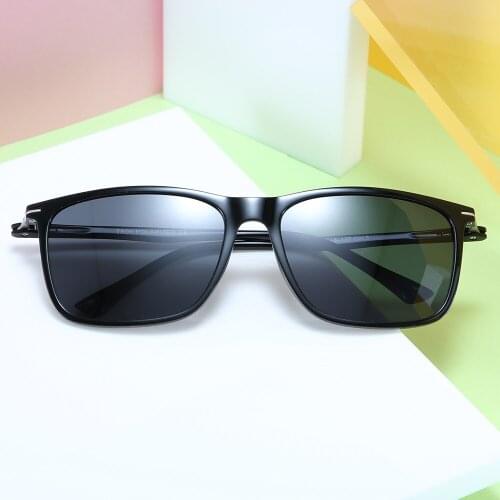 Lightweight Comfortable Polarized Sunglasses, Fashionable Driving Polarized Glasses