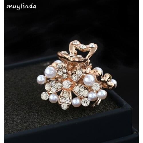 Muylinda Simulated Pearls Flower Small Hair Claw Clip Fashion Women Rhinestone Hair Accessores Jewelry