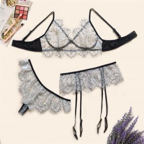 2020 High Quality Soft Triangle Cup Wireless New Sexy Women Lace Mesh Bra Set 3PC Brassiere+Thong Transparent Femme Lingerie