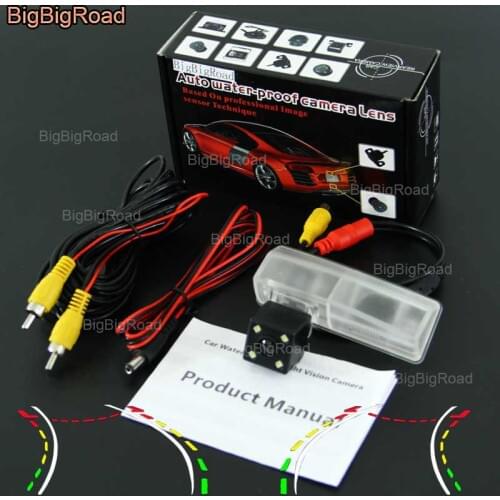 BigBigRoad Car Intelligent Track Rear View Camera For lexus ct200h Toyota prius RAV4 RAV 4 / Venza / Altezza / Aristo / Celsior