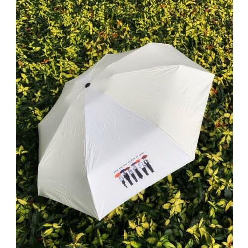 New White TV Show Friends Sun Rain Folding Umbrella Portable Parasol Gift Cosplay Props Rain Umbrella Girls Christmas Gifts