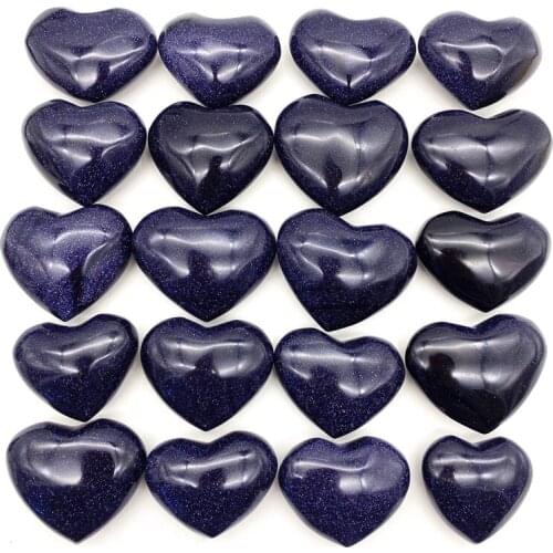 Drop Shipping 1 Piece Natural Blue Sandstone Heart Shape Chakra Stones Carved Reiki Healing Natural Stones and Crystals