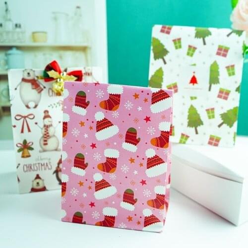 Snowflakes Mix Multiple Types Candy Gift Bags with Stickers Deer Merry Christmas Guests Packaging Boxes Christmas Party Gift