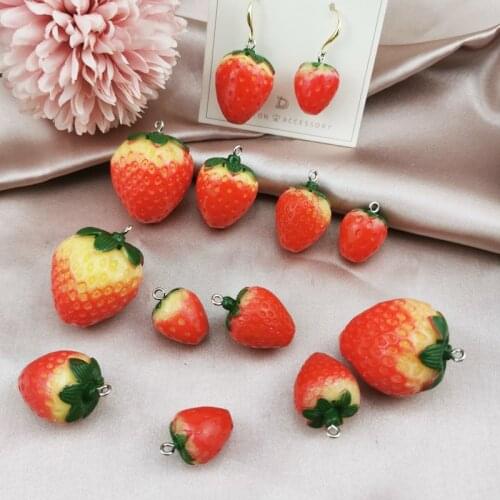 MuhNa 10pcs/pack 3D Red Strawberry Fruit Resin Charms Pendant Earring Keychain Findings DIY Fashion Jewelry Accessories 4 SIZES