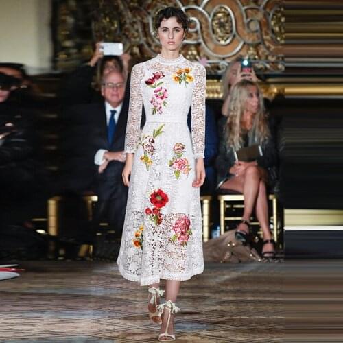 Floral Embroidery Flower Hollow Out Lace Long Sleeve 2020 Spring Summer Dress Women High Quality Runway Vintage Black White Robe