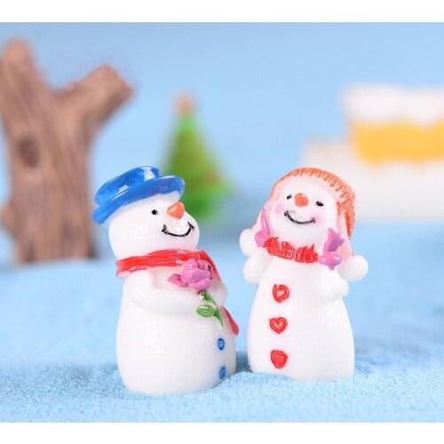 Lover Snowman Miniature figurine Mini Christmas Figures home decoration kawaii DIY Fairy Garden ornaments Resin craft kids toys