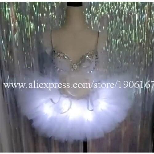 Led Light Up Sexy Lady DS Dress Suit Bra Skirt Rave Music F Costume Dance Wear Women LED Luminous Performance Clothing