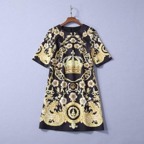 And New American European womens dresses for spring 2021 Vintage printed stud crown Fashionable dress with five-cent sleeves