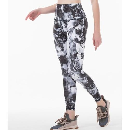 2020 Women Tight Sports Capri Sexy Yoga Tummy Control Leggings 4 Way Stretch Fabric Non See Through Quality Free Shipping