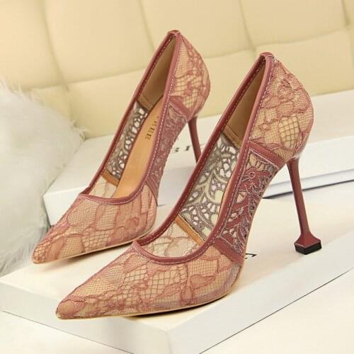 2018 Women Shoes Pointed Toe Pumps fashion Mesh Lace Hollow Dress Shoes 10CM Thin High Heels Wedding Shoes