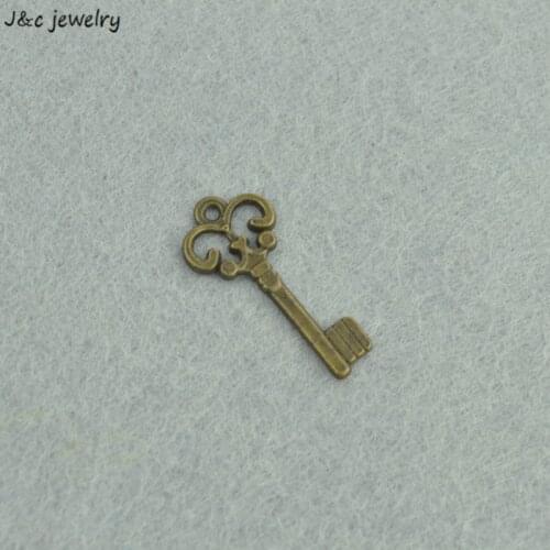 Wholesale 75pcs Antique Bronze Plated Zinc Alloy Metal key Charms Pendants Diy Jewelry Findings Accessories 21*10mm O219