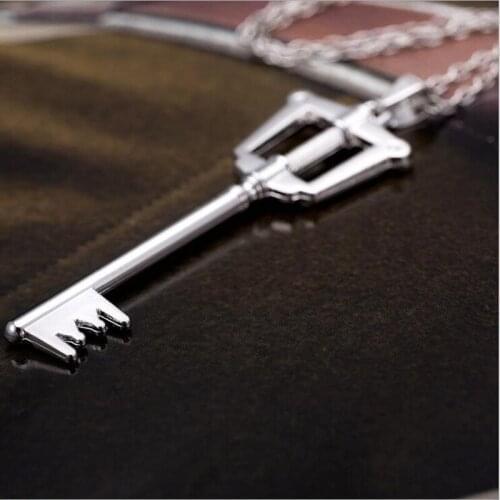Online Games Hot-selling Cartoon Cute Jewelry Kingdom Hearts Thora Pendant Key Necklace Accessories Fashion Jewelry