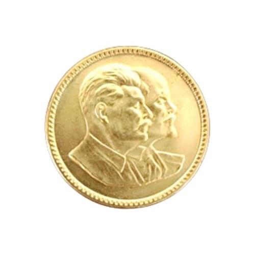 In 1949, the Russian Communist Party Lenin and Stalin introduced the commemorative coin-imitation coin medal coin collection