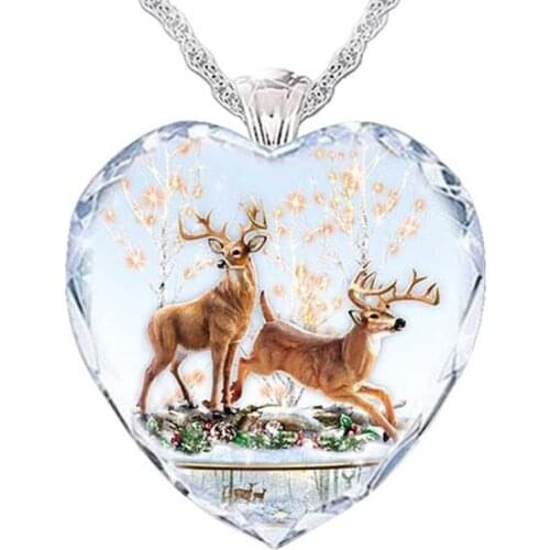Exquisite Fashion Heart-Shaped Crystal Deer Necklace Animal Pendant Jewelry