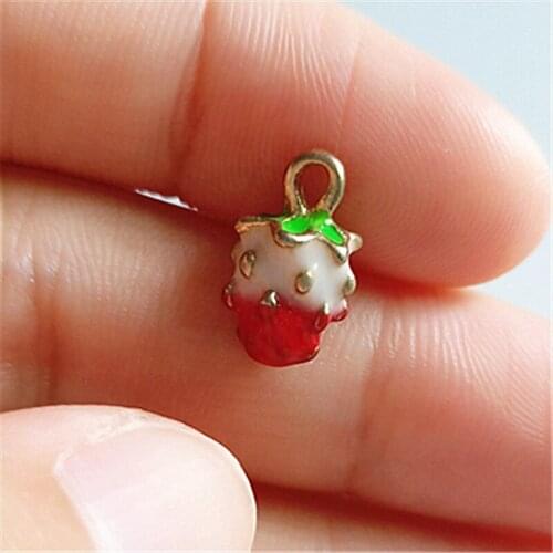 New 10pcs DIY Quality Fashion Charms Enamels Gift Strawberry Alloy Pendant Bracelet Necklace Earring Jewelry Accessories 2019