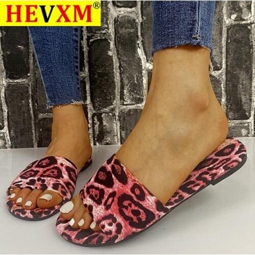 Women Summer Flat Slippers 43 Soft Shoes Female Flip Flops Sandals Outdoor Beach Ladies Slides Zapatos De Mujer