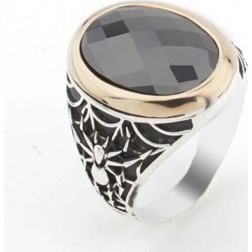 Black Zircon Stone Spider Patterned Silver Ring