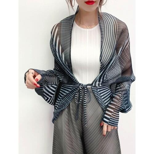 Womens thin cape Miyake Pleated leopard stripe sunscreen outdoor pressure shawl cloak 2021 Summer poncho